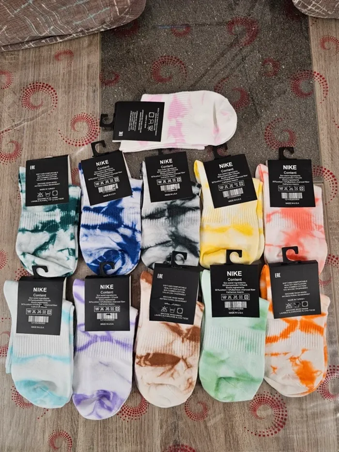 Lot de chaussette nike Tie Dye - photo numéro 2