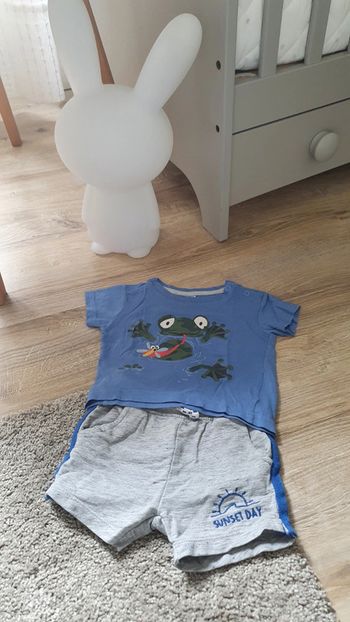 Ensemble petit garçon