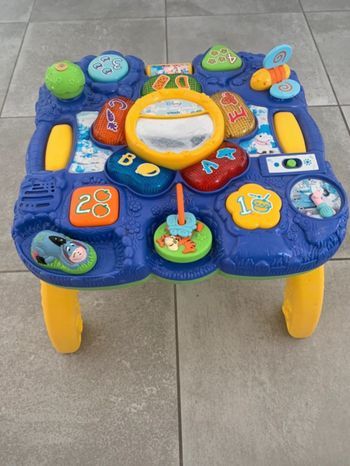 Ma table d’éveil parlante Vtech Disney