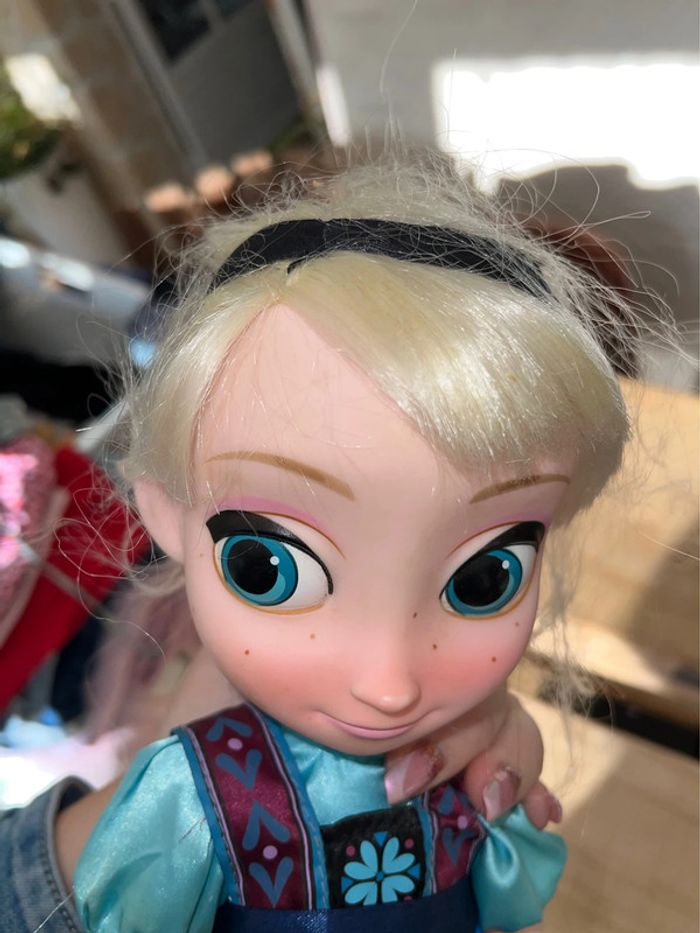 Poupée Disney store la reine des neiges Elsa animators - photo numéro 4