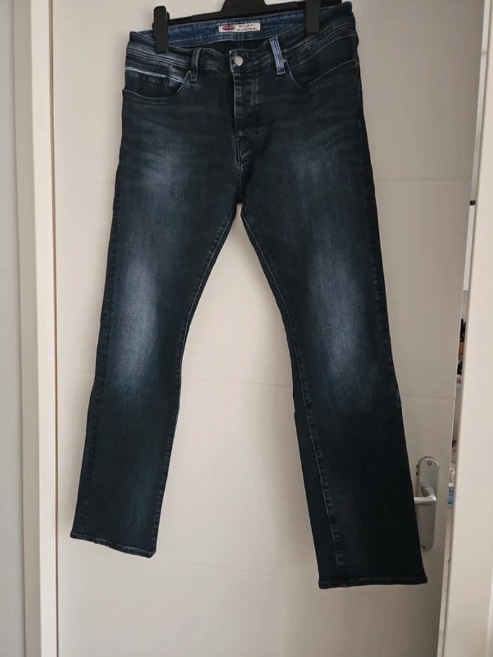 Jeans Neuf Teddy Smith