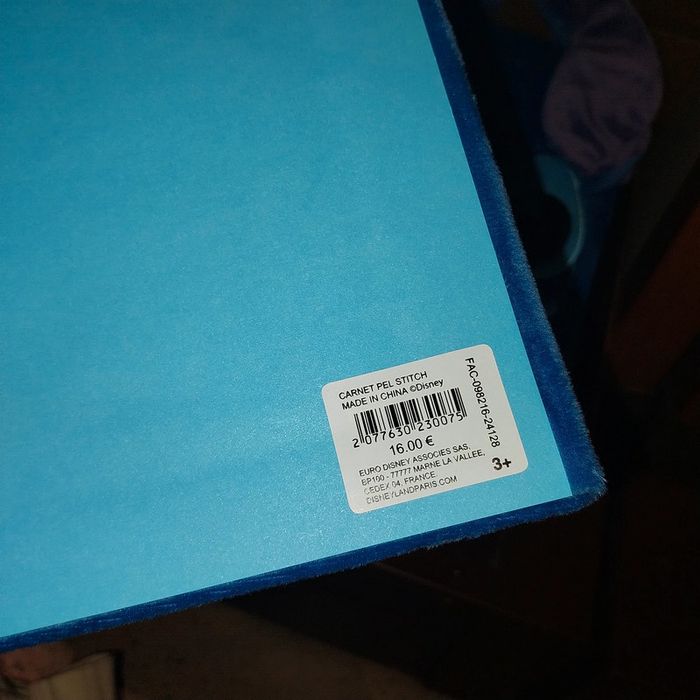 Pick-up cahier Stitch Disney - photo numéro 3