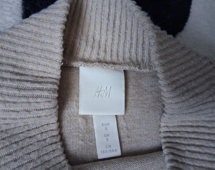 Pull beige - photo numéro 2