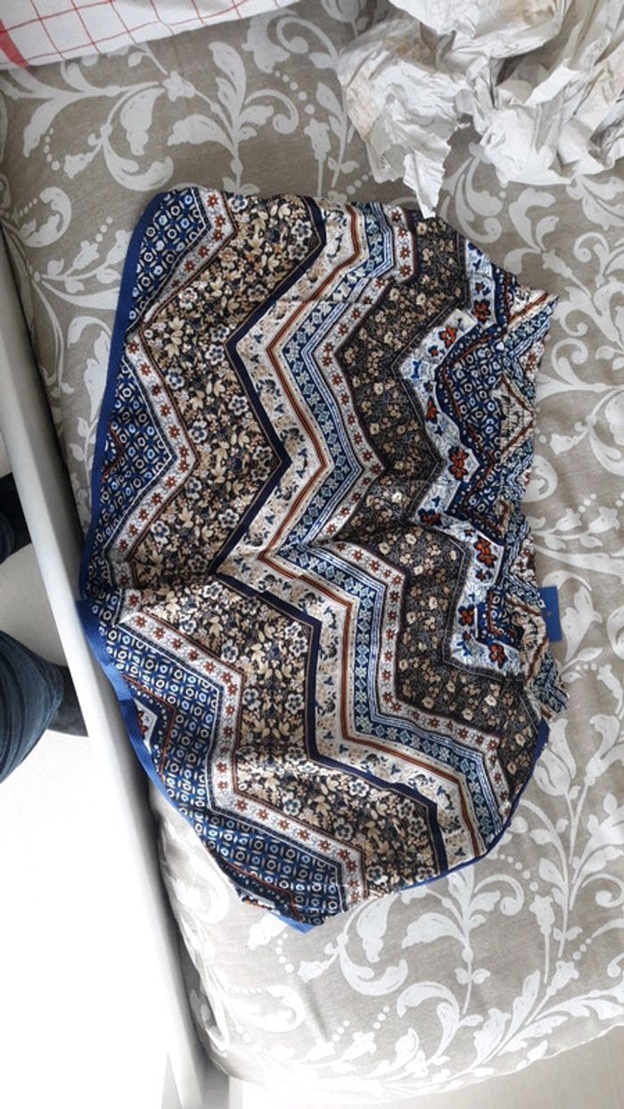 Short neuf taille L/Xl - photo numéro 2