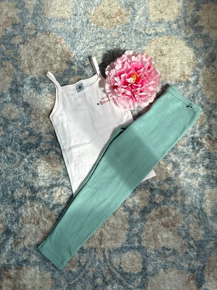 Ensemble petit bateau
