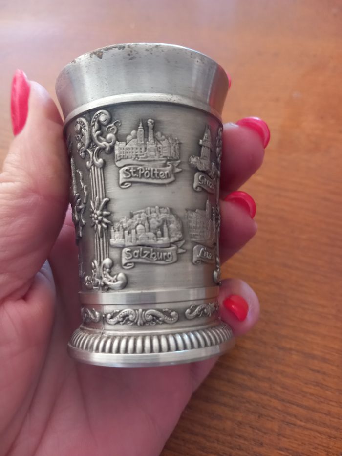 Tasse ancienne Austria - photo numéro 2