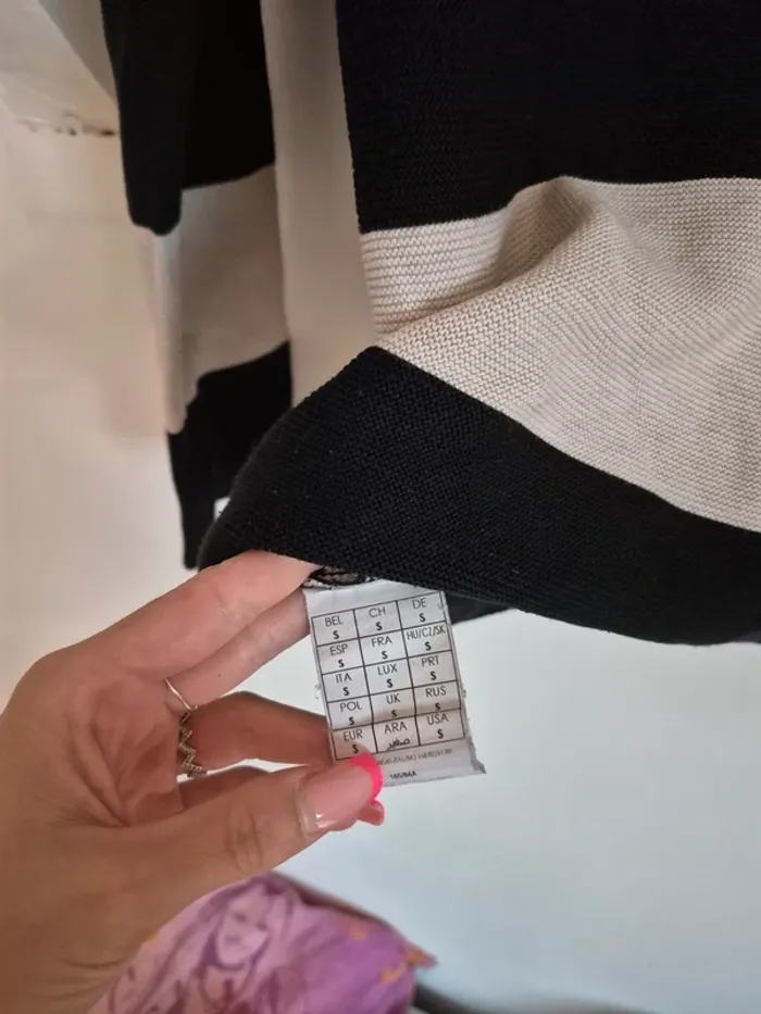 Pull rayé - photo numéro 4