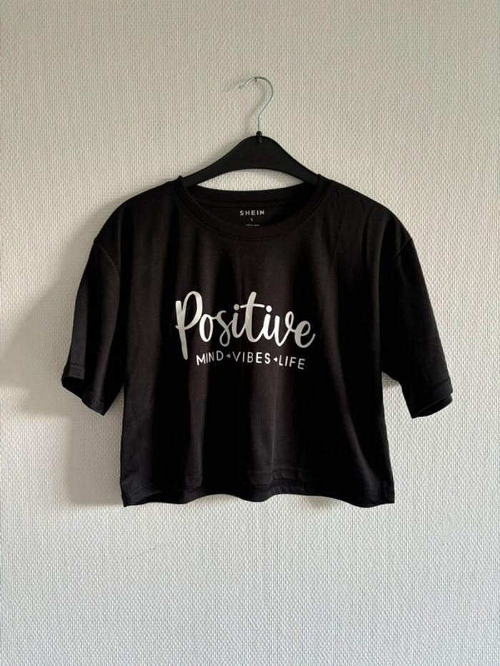 T shirt court polyester