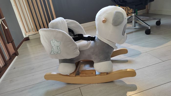 Chien ou panda à bascule - photo numéro 4