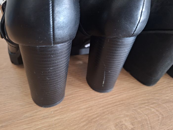 Lots chaussures mise 2 foix - photo numéro 5