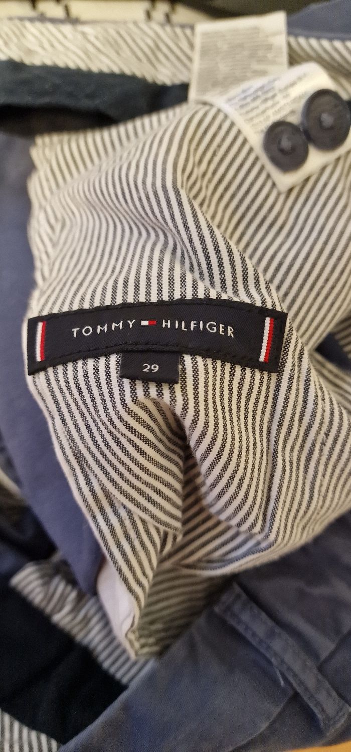Bermuda Tommy Hilfiger taille 29