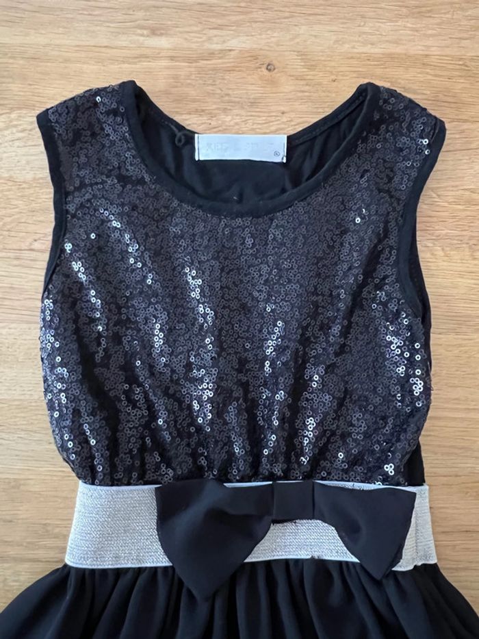 Robe de fête à sequins - photo numéro 2