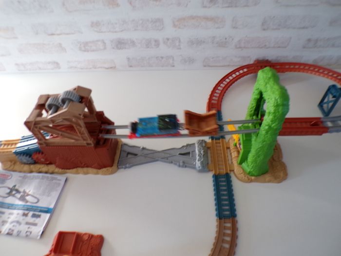 Circuit de train - Aventures sur le pont - Thomas et ses amis  (1) - photo numéro 4