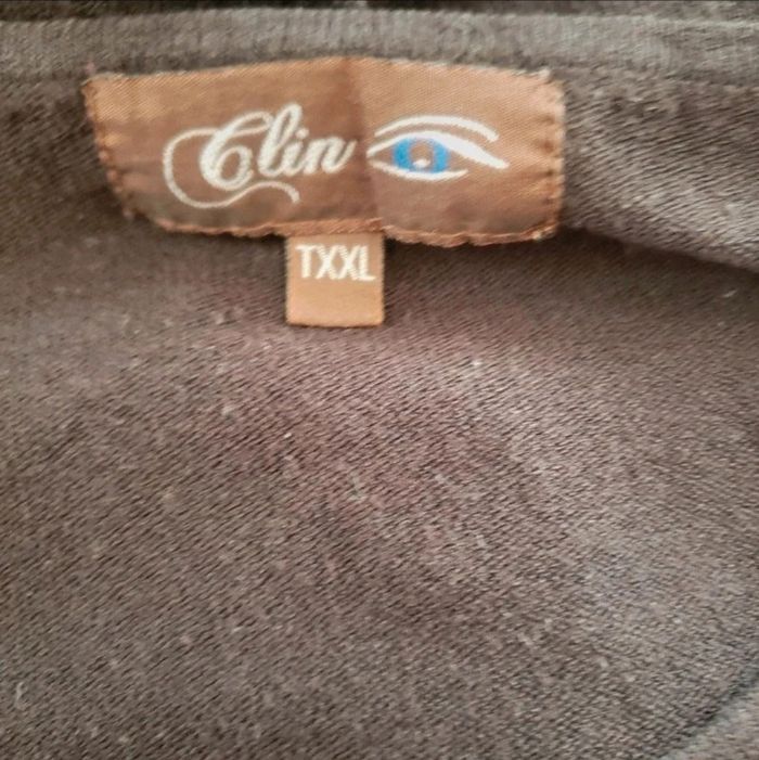 Pull Clin d'œil taille 48/50 - photo numéro 3