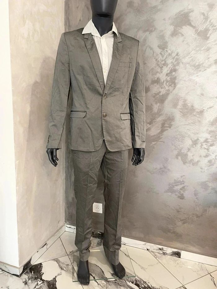 Costume Zara taille 40