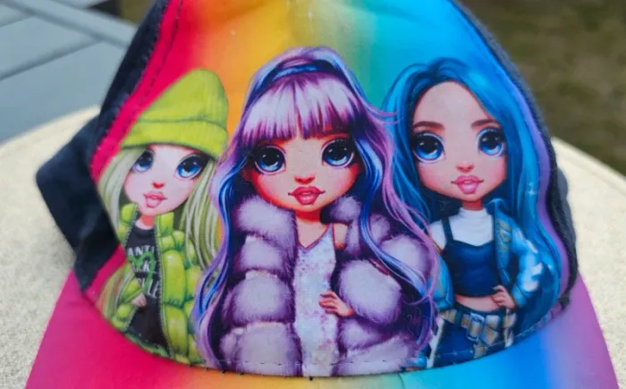Casquette rainbow high taille 52 cm - photo numéro 5