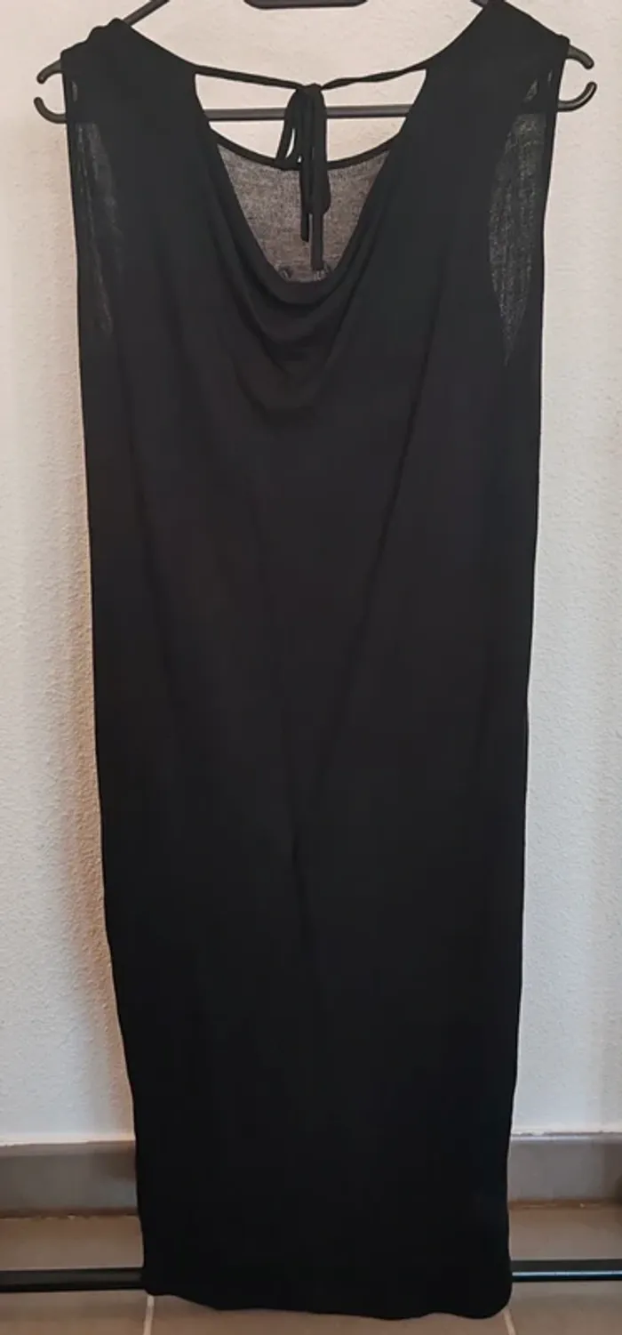 Robe midi Mamatayoe brodée viscose M – excellent état - photo numéro 2
