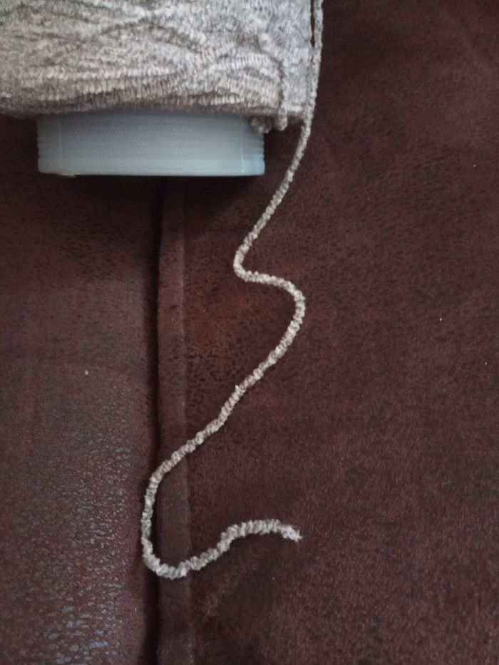 1 petite Bobine de Fil à Tricoter (Fil chenille) Tons gris (330g) - photo numéro 3