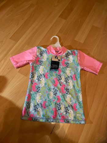 t shirt de bain anti UV fille 6 ans BANZ