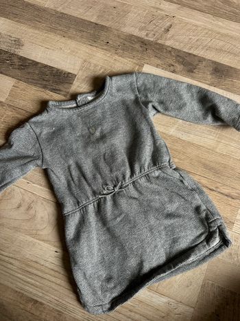 Robe sweat gris pailleté Kiabi 18 mois