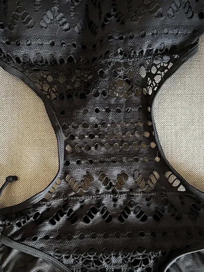 Maillot de bain taille S - photo numéro 5