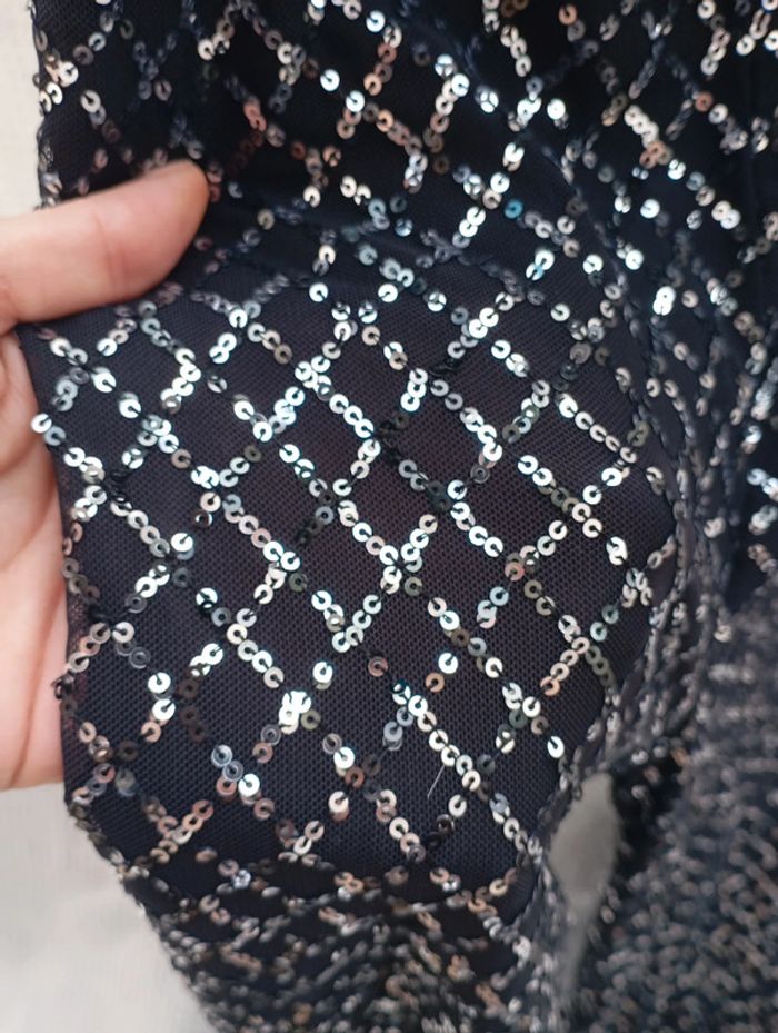 Pantalon noir à sequins - AMISU taille 36 - photo numéro 3