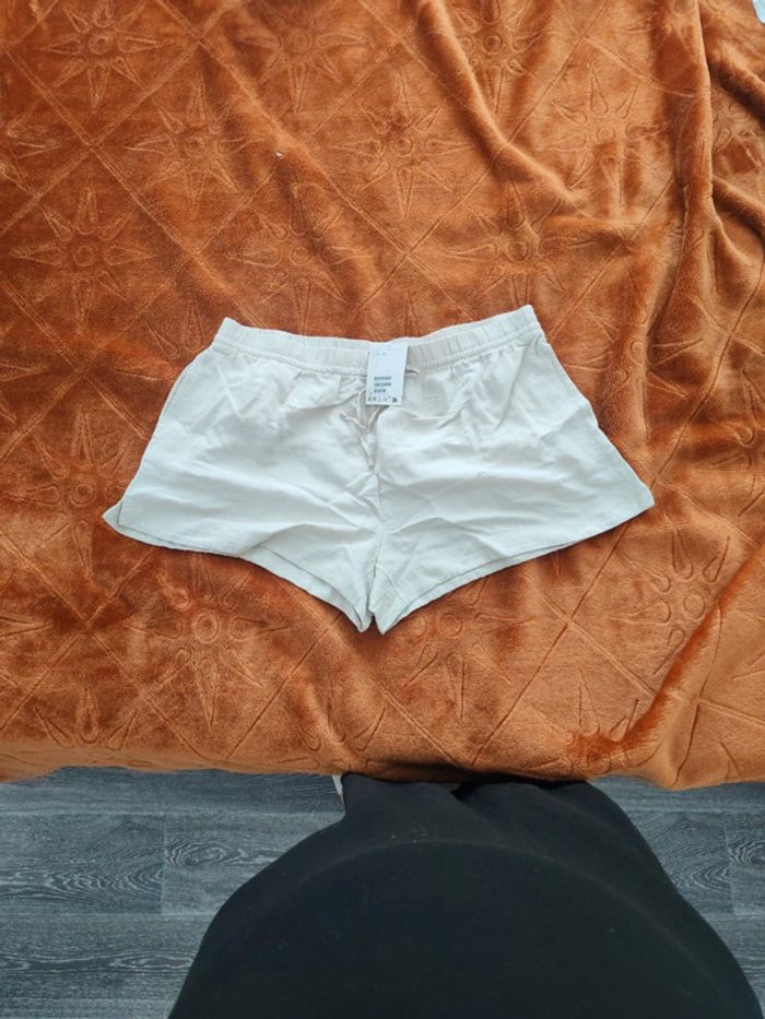 Short H&M