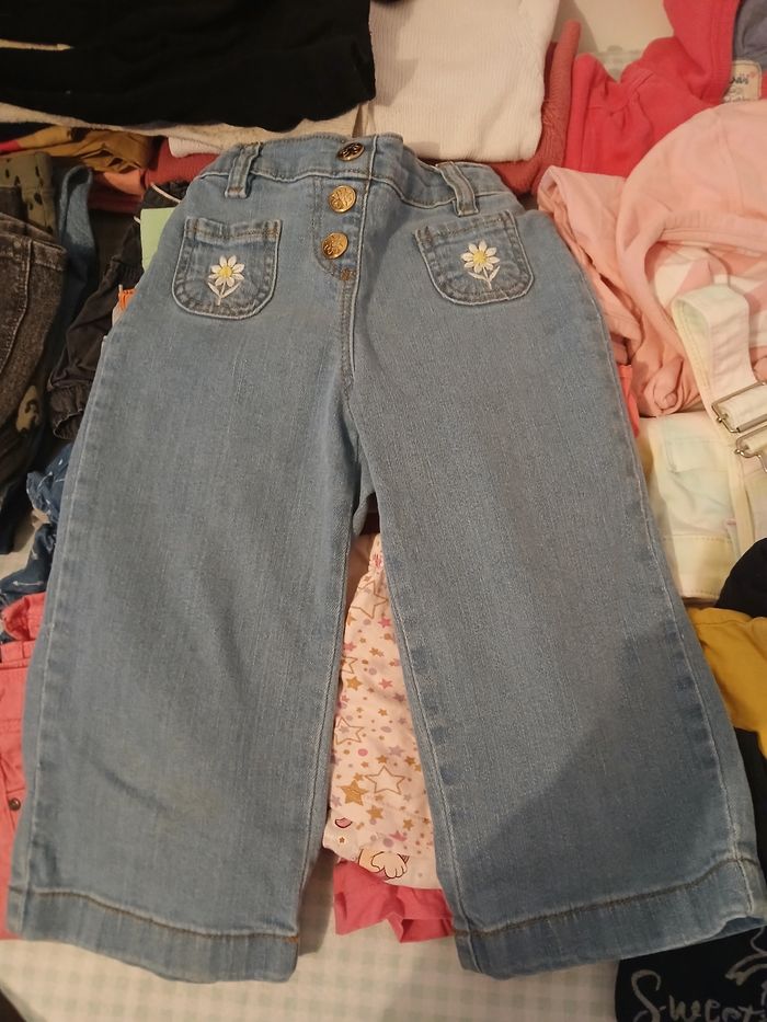 Gros lots de vêtements fille 3 ans 36 articles - photo numéro 2