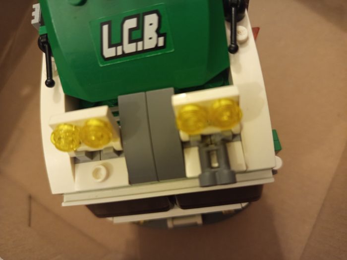 Lego 7998 - Le camion benne - photo numéro 3