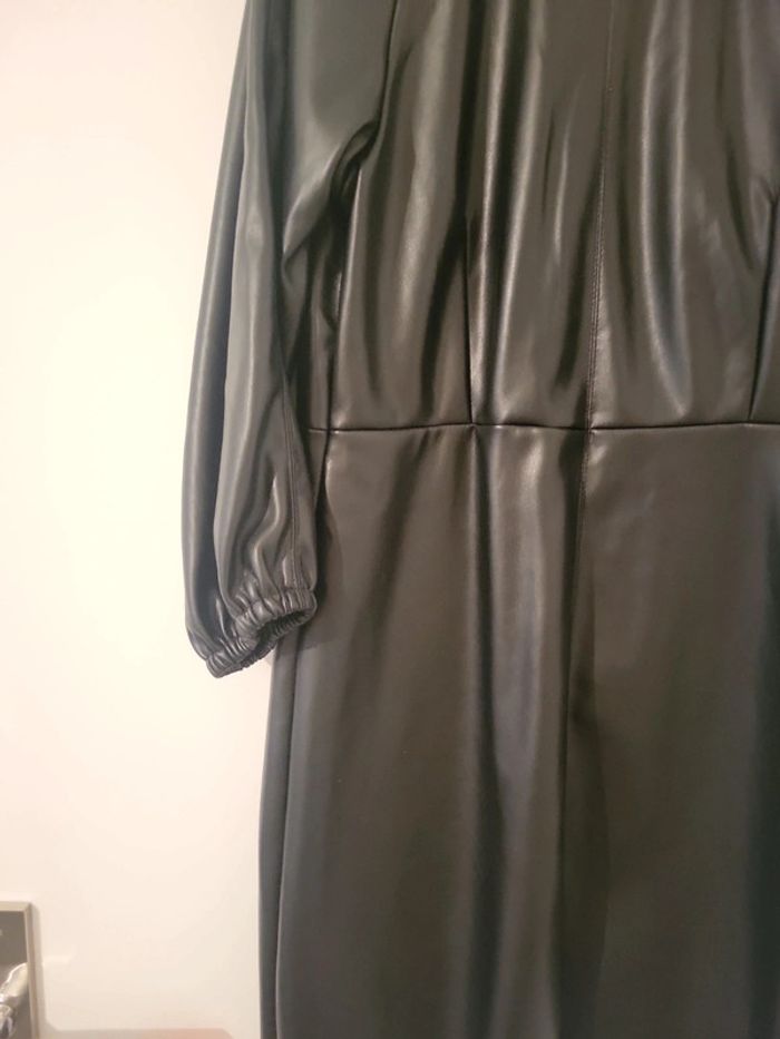 Robe cuir taille S ttbe - photo numéro 2