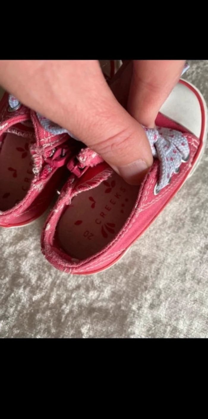 Chaussures fille taille 20 - photo numéro 3