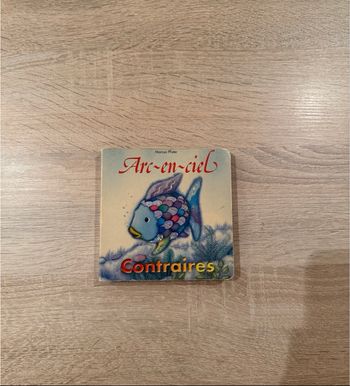 Livre enfant les contraires 