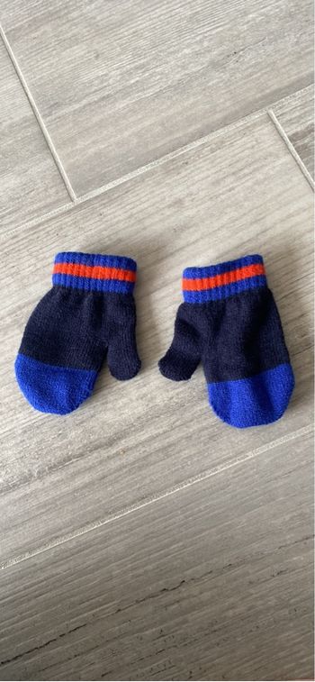 Bonnet écharpe et gants  12 mois garçon 