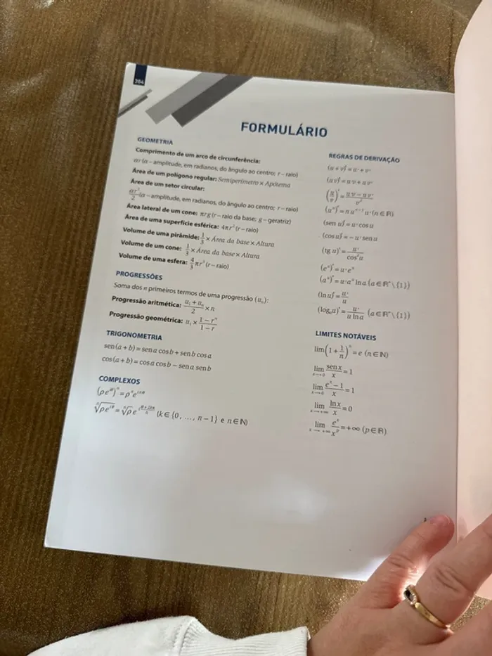 Livre matematica À 12 preparar o exame - photo numéro 4