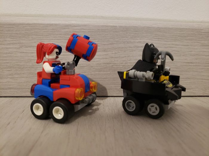 Lego 76092 Batman contre Harley Quinn - photo numéro 6