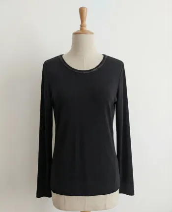 Top noir manches longues détails col – Suzanne Taylor – Taille S