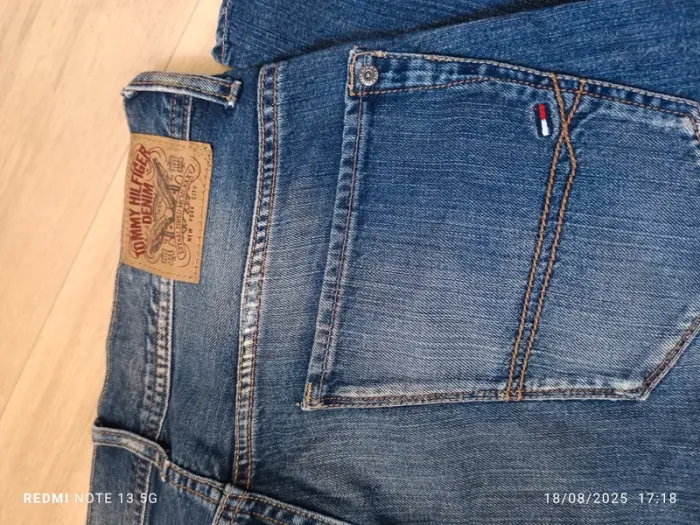 Magnifique pantalon Tommy Hilfiger vintage taille 42 - photo numéro 8