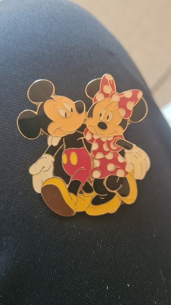 Pin's Disney Paris