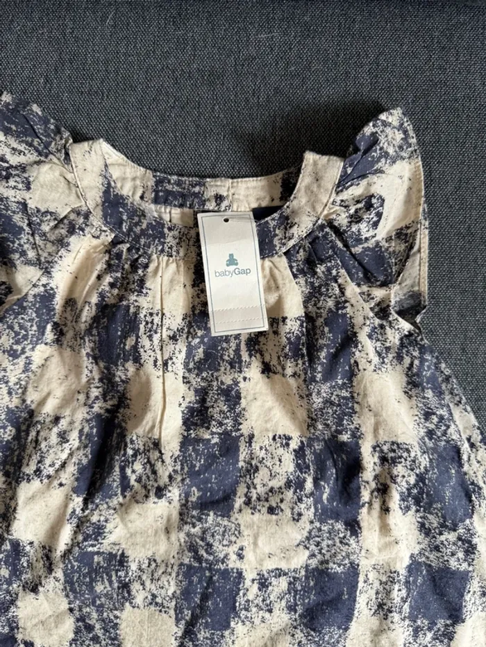 Robe neuve avec étiquette 6 mois - GAP - photo numéro 3