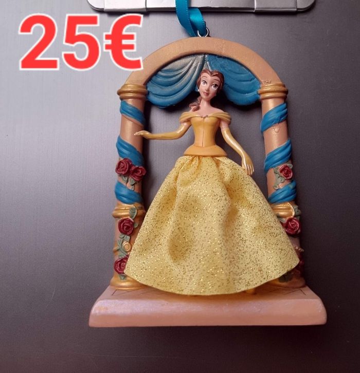 Figurine Disney belle