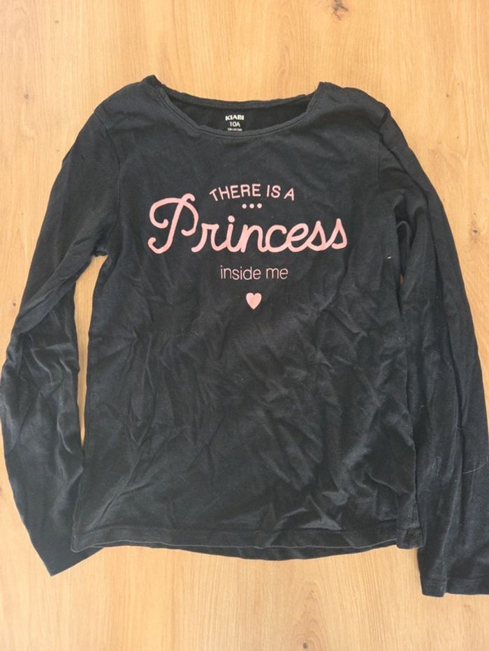 T-shirt kiabi 10 ans