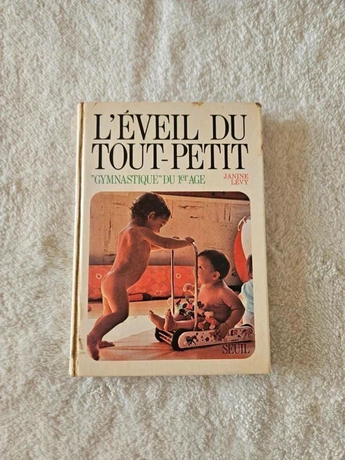 Janine Levy - L'éveil du tout petit