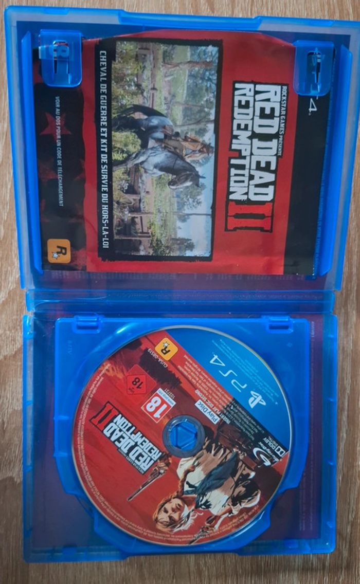Lot, Fifa 18 et Red Dead Redemption 2 (PS4) - photo numéro 5