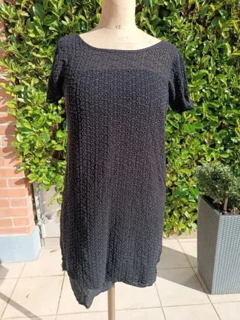 Robe noire DDP