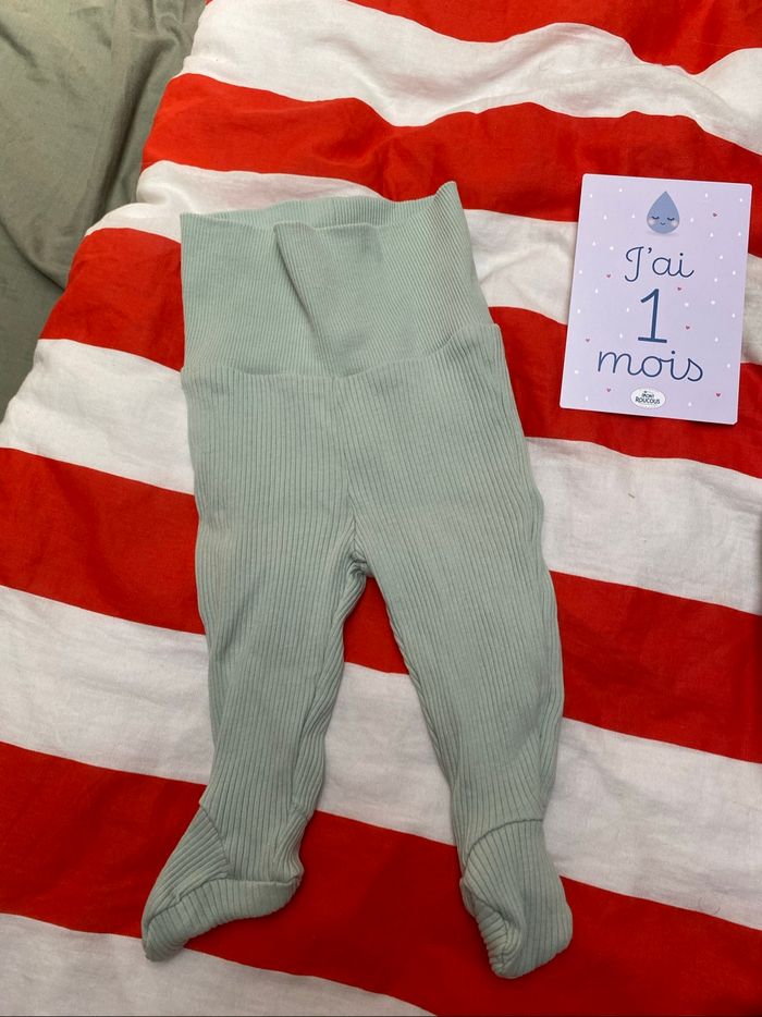 Lot 3 pantalons - photo numéro 2