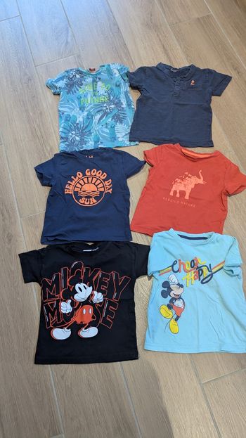 Lot de tee shirts 