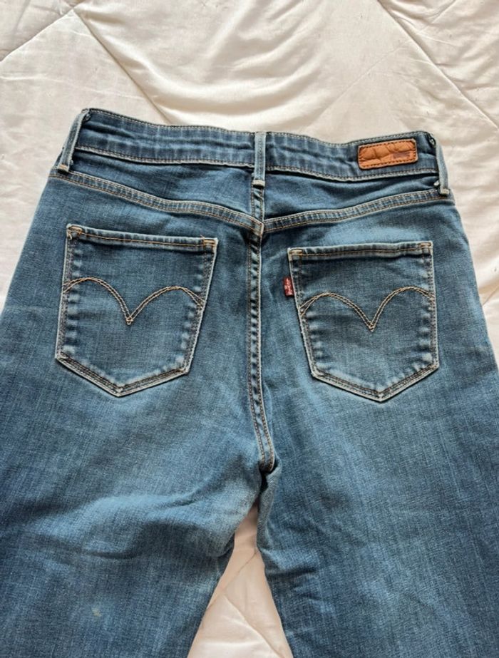 Jean levi’s bleu mi taille haute coupe slim straight droit demi curve taille S/36 L34 femme - photo numéro 17