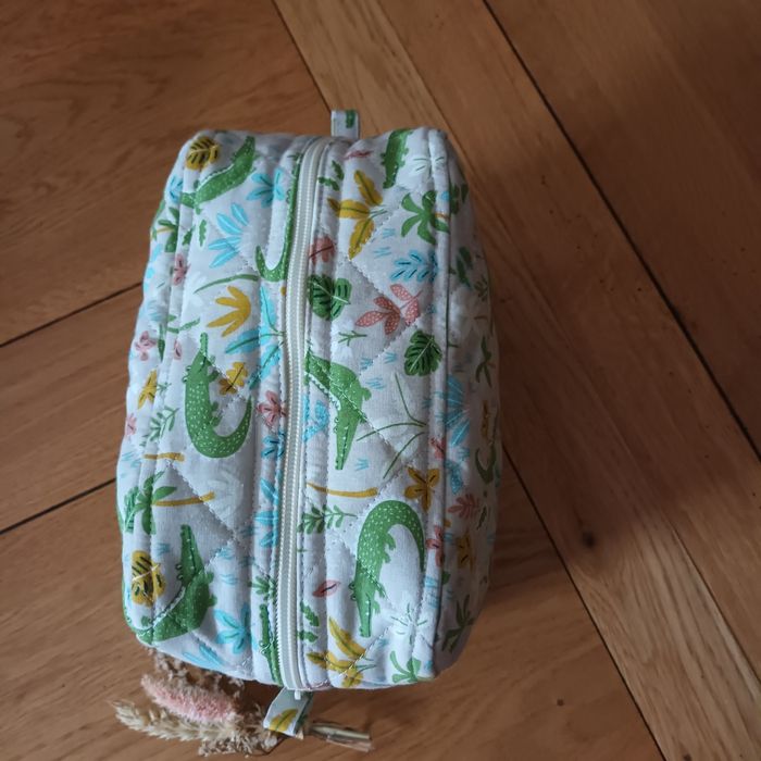 Trousse toilette enfants 🐊 - photo numéro 4