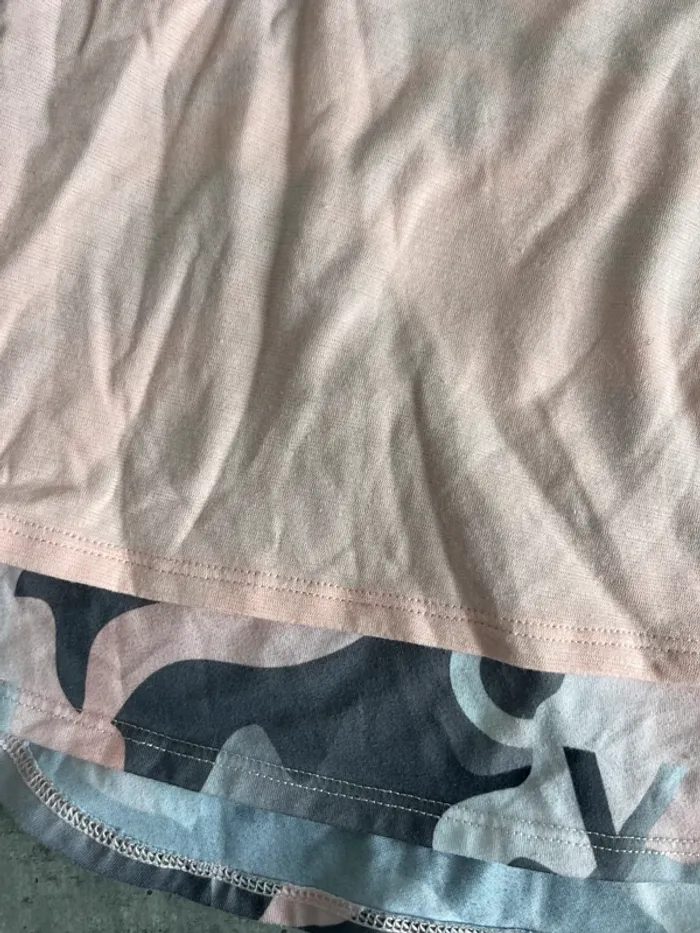 Jolie t-shirt fille 8 ans - photo numéro 2