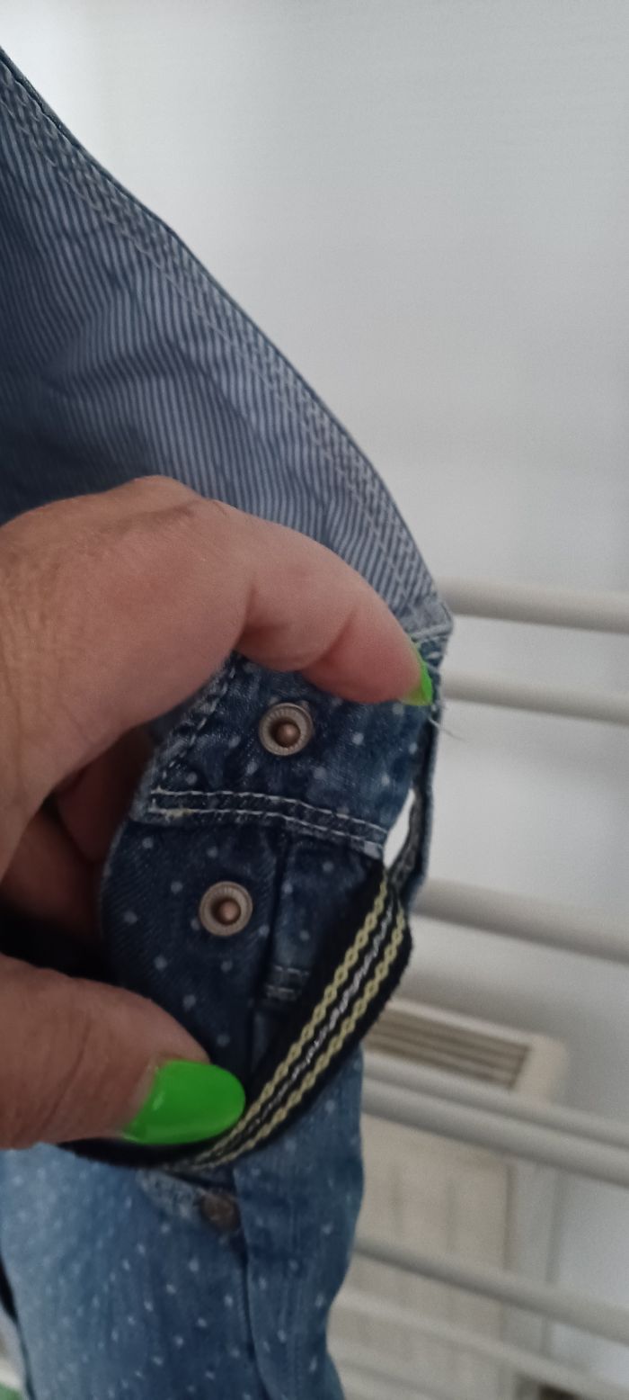 Très jolie combishort jeans fille T 8 ans - photo numéro 6
